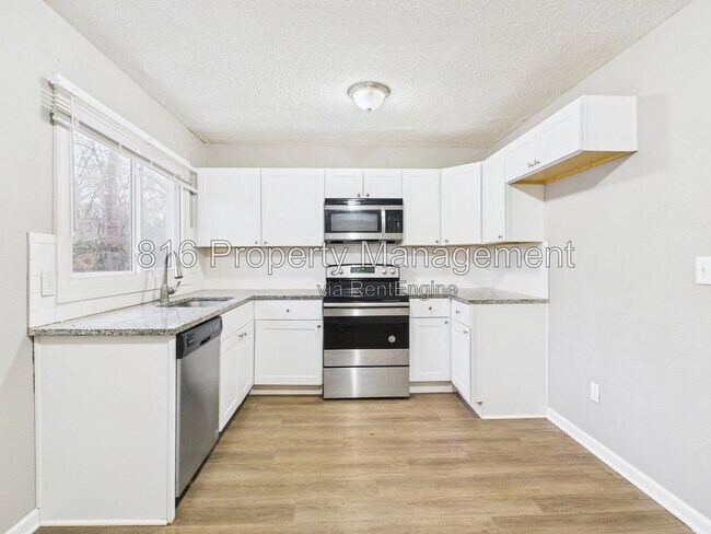 Foto del edificio - 10311 Richmond Ave