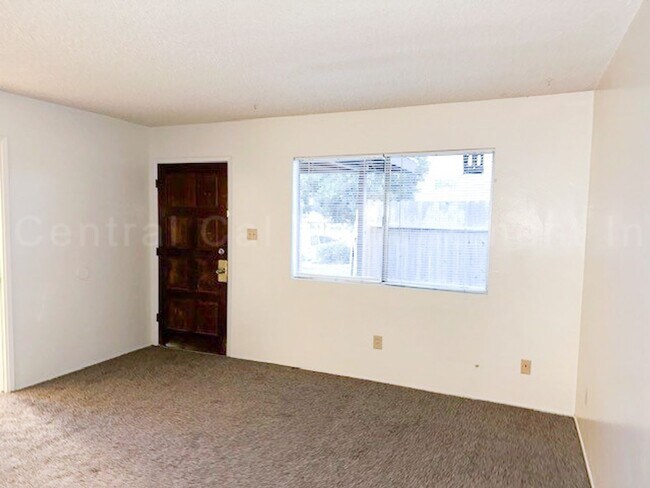 Building Photo - 6208 Stine Rd