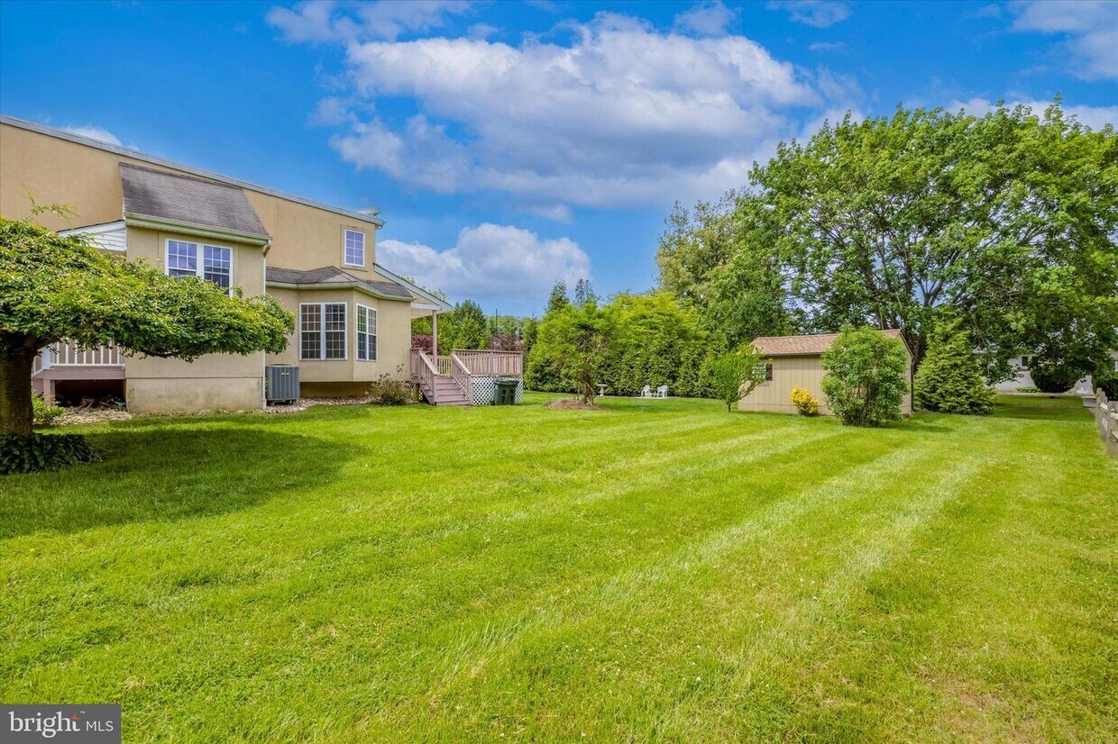 156 Loomis Ave, Coatesville, PA 19320 Townhome Rentals in Coatesville