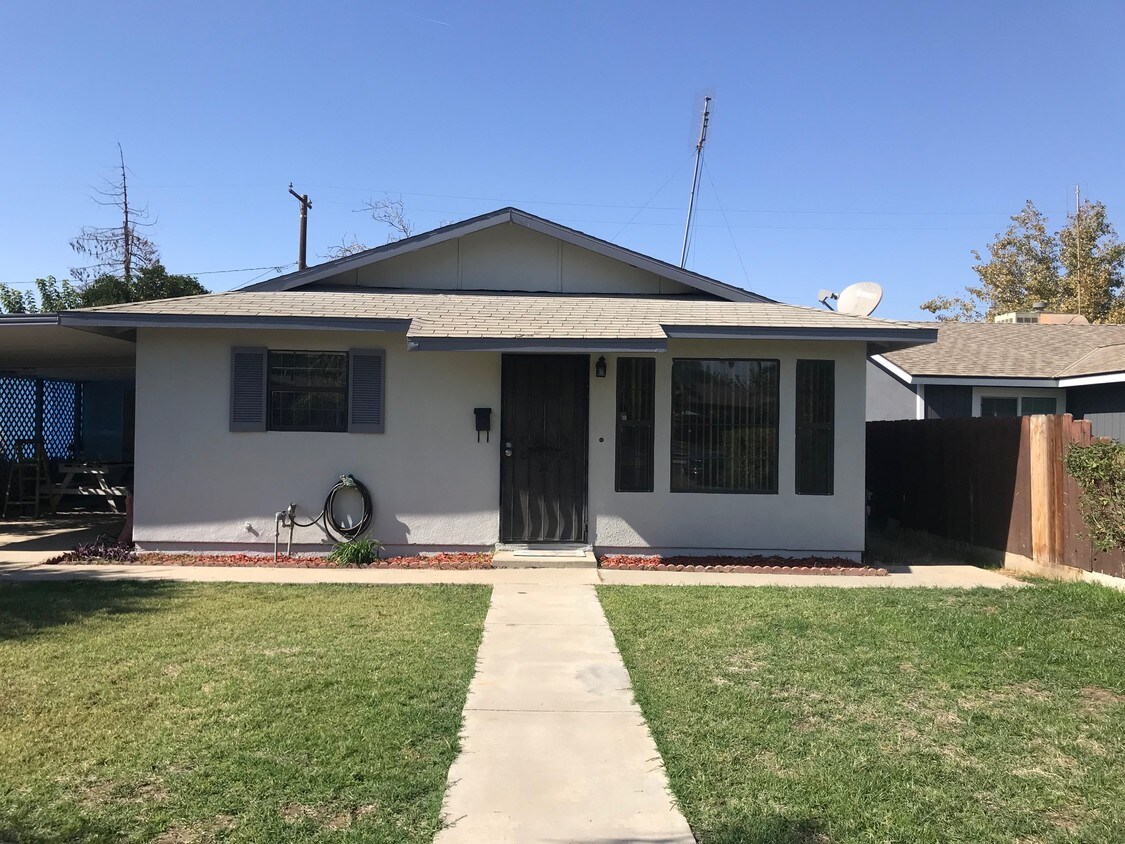 Foto principal - 1731 N Locust St