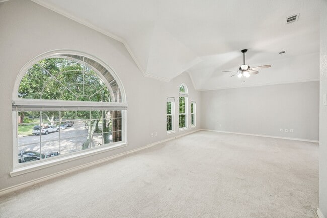 Building Photo - 16802 Willow Bend Ct