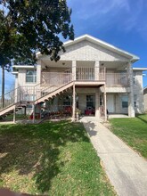 Building Photo - 1006 Lilia Dr