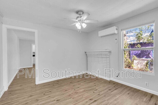 Foto del edificio - 1016 10th Ave W