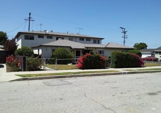 Foto del edificio - 12811 Walsh Ave