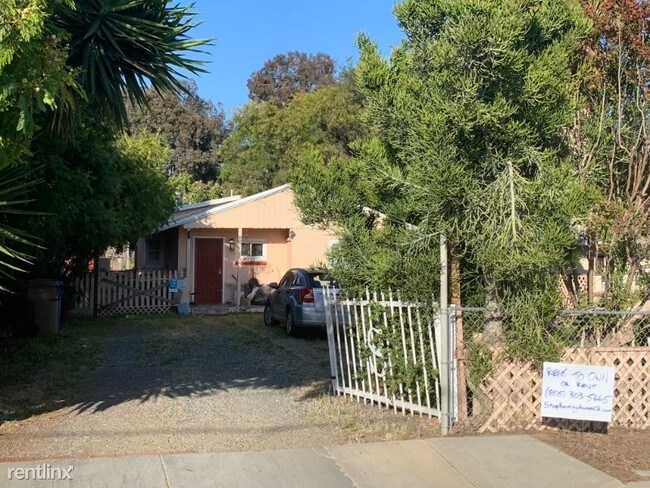 Foto del edificio - 2 br, 1 bath House - 235 S 13th St