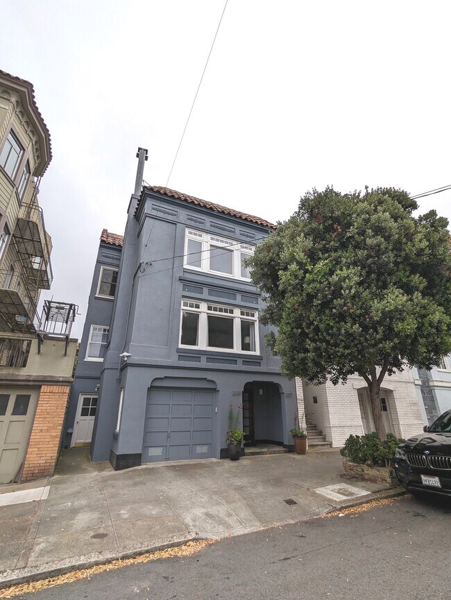 Foto del edificio - 2325 Anza St