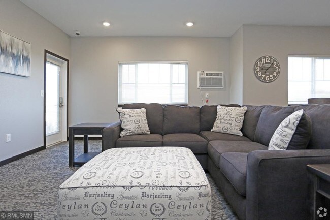 Foto del edificio - 2550 Quarry Rd NE