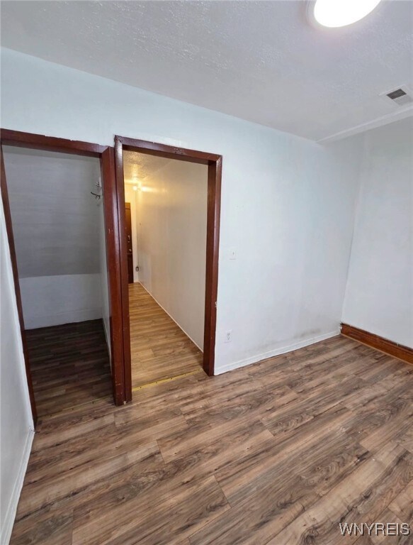 Foto del edificio - 64 Sweet Ave