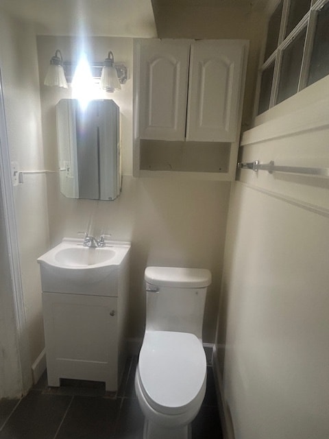 Baño - 2827 Otis St NE