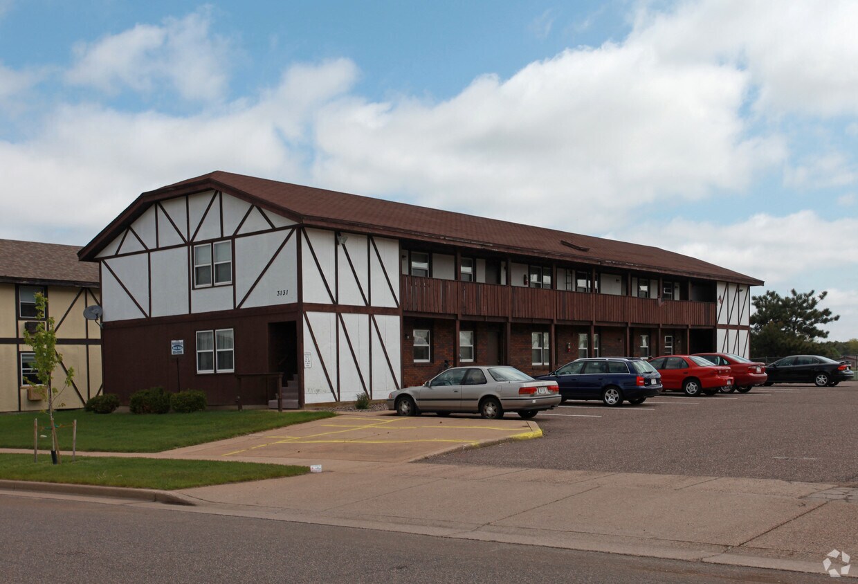 Primary Photo - 3131 Eldorado Blvd