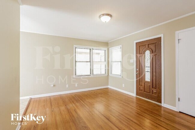 Foto del edificio - 5359 Blackwell St