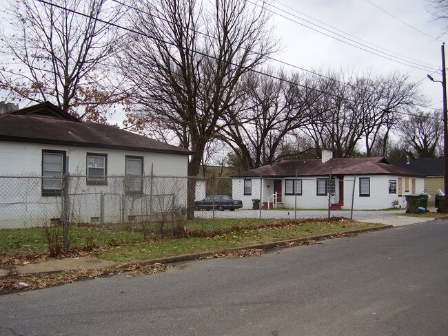 Building Photo - Tutwiler Court