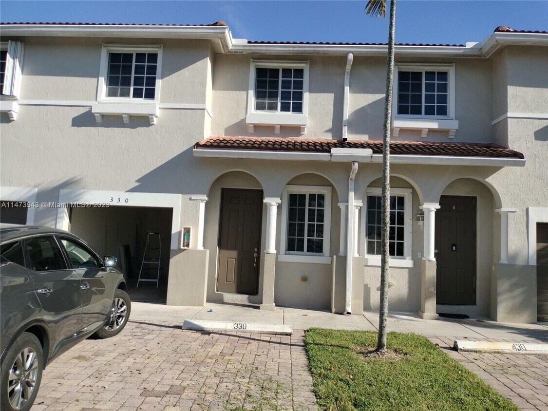 21113 NW 14th Pl, Miami Gardens, FL 33169 Townhome Rentals in Miami Gardens FL
