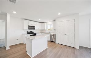 Foto del edificio - 2037 Pleasant Knoll Cir