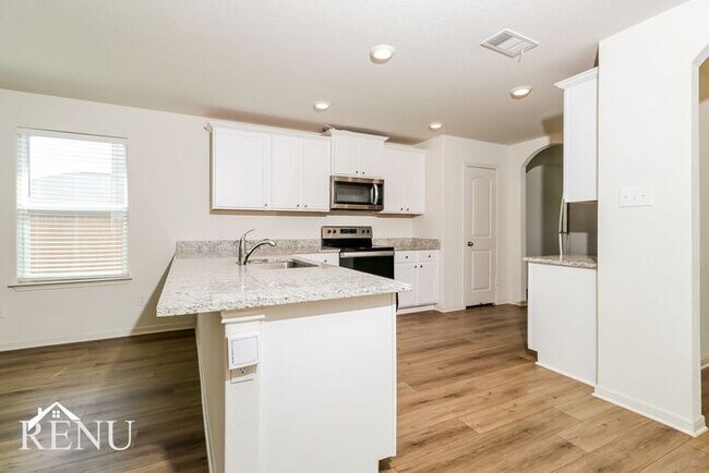 Foto del edificio - Coming Soon!