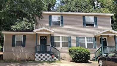 Building Photo - 2388 Hartsfield Way