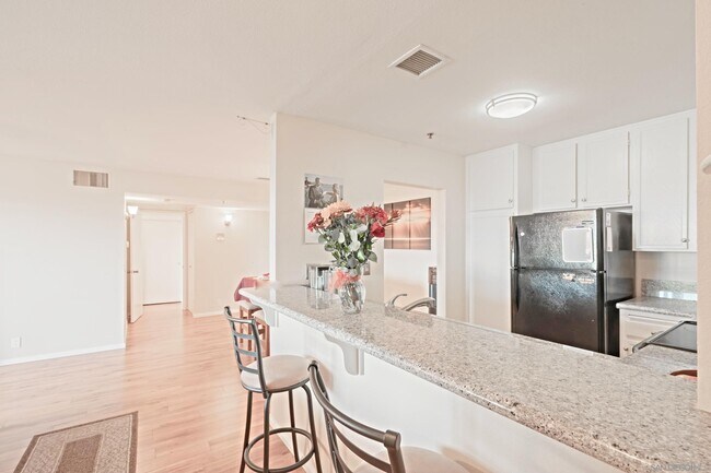 Foto del edificio - 5985 Dandridge Ln