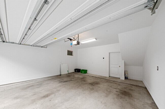 Foto del edificio - 1823 Drew St