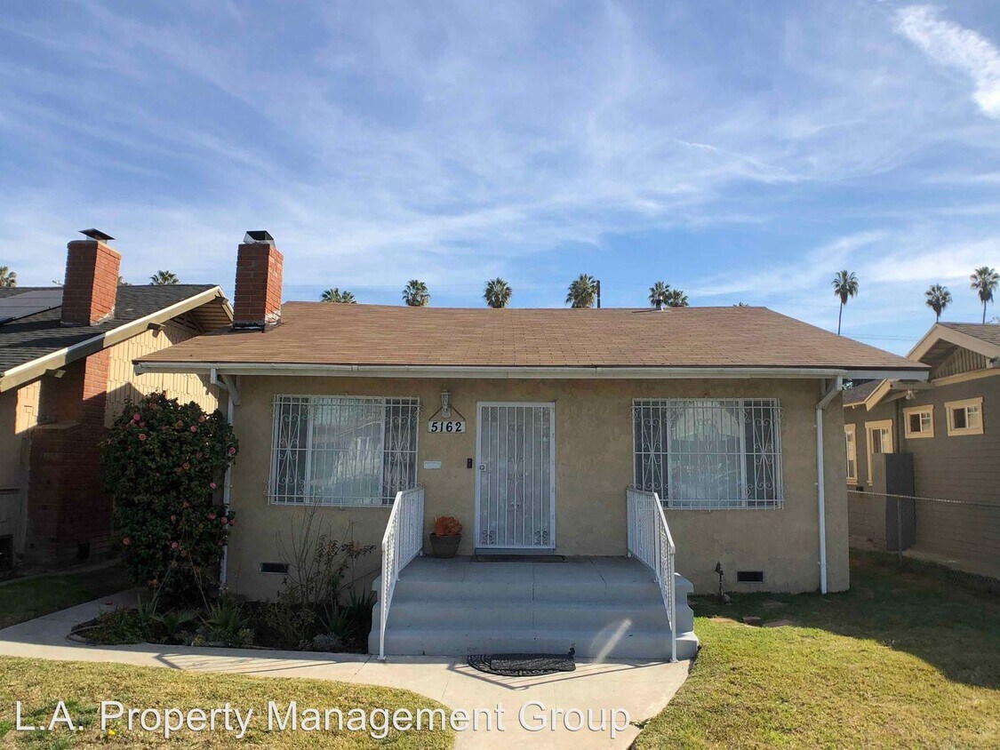 Primary Photo - 3 br, 1 bath House - 5162 S. Gramercy Place