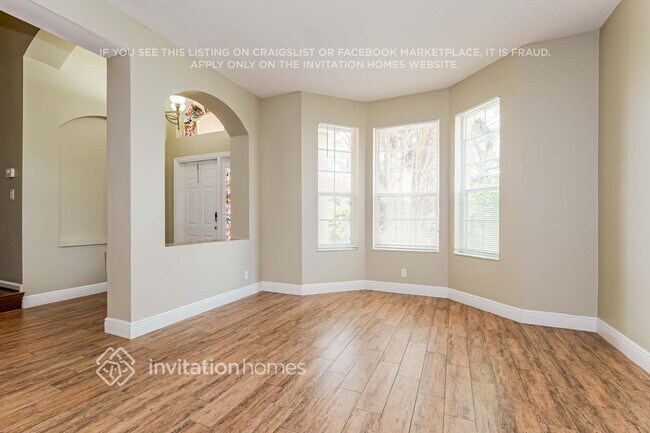 Foto del edificio - 15701 Bent Creek Rd