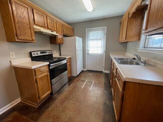 Foto del edificio - 570 Cherub Ct