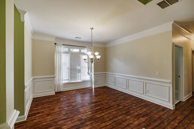 Foto del edificio - 320 Iron Wood Way