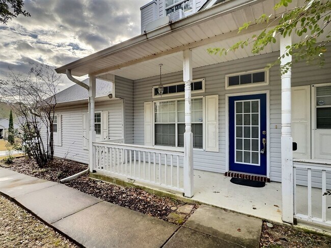 Foto del edificio - 9301 Blueberry Dr