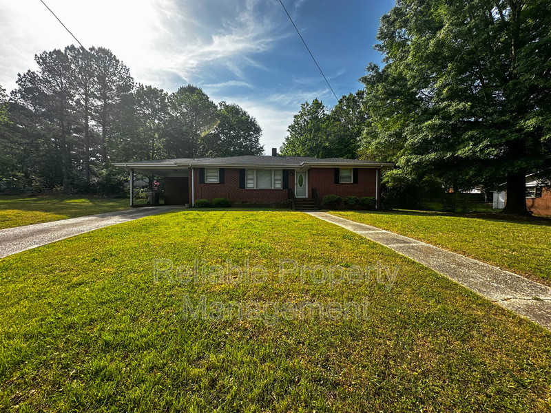 Foto principal - 201 Johnson Dr