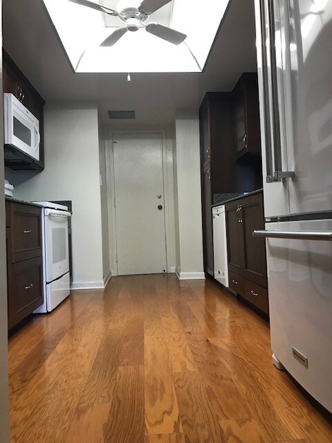 Building Photo - 2611 Bayshore Blvd
