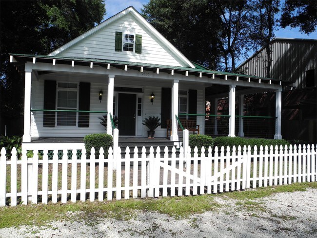 Foto del edificio - 2805 3rd St