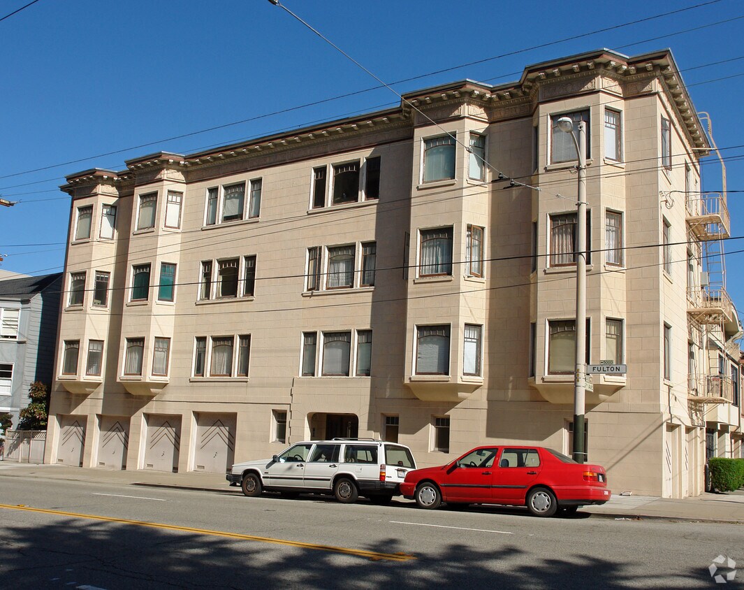 Building Photo - 5000 Fulton St