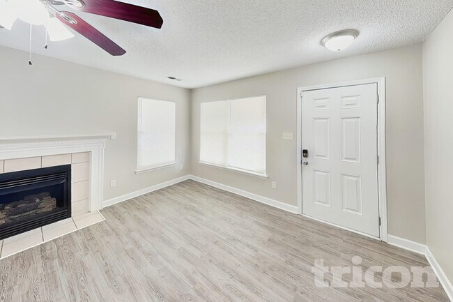 Building Photo - 4019 Cedarbark Drive Matthews NC