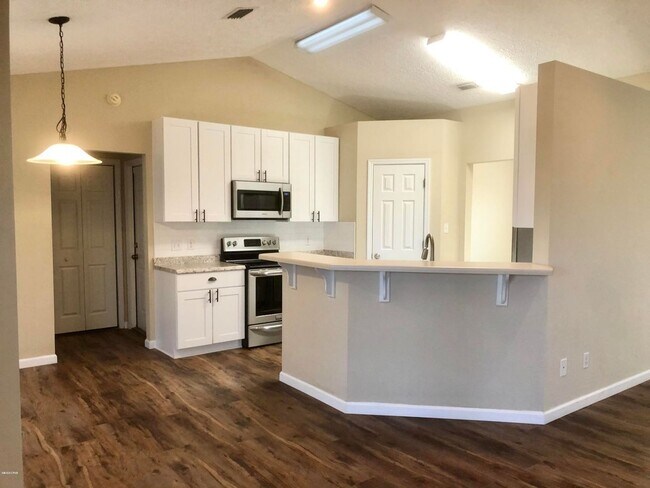 Foto del edificio - Single-Family House for Rent