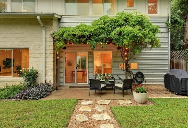Patio - 2509 S 5th St