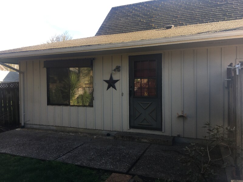 Foto principal - 721 SW Vine St