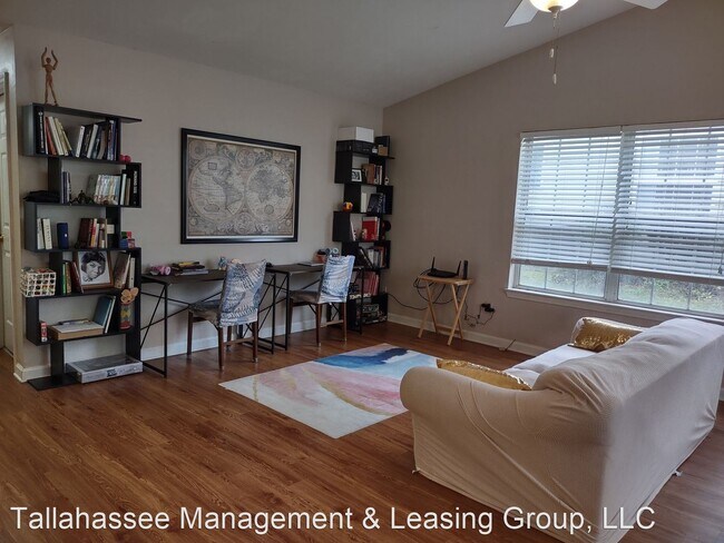 Foto del edificio - 3 br, 2 bath House - 7345 Hollis Street