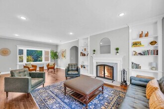Building Photo - 115 Wexford Pl