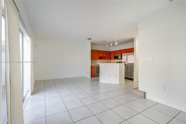 Building Photo - 2889 SW 129th Way