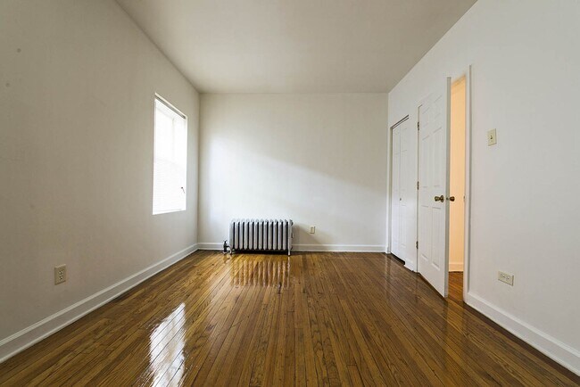 Foto del edificio - 7109-15 S Ridgeland Ave 1736-44 E 71st Pl Chicago, IL 60649