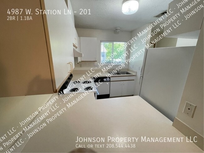 Building Photo - 4987 W Station Ln