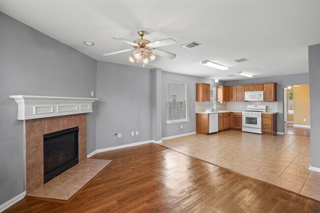 Foto del edificio - 4747 Chisholm Hollow Ct