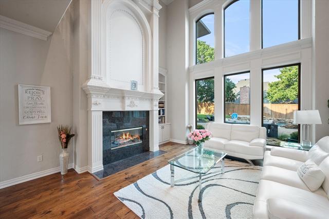Foto del edificio - 705 Sussex Ct