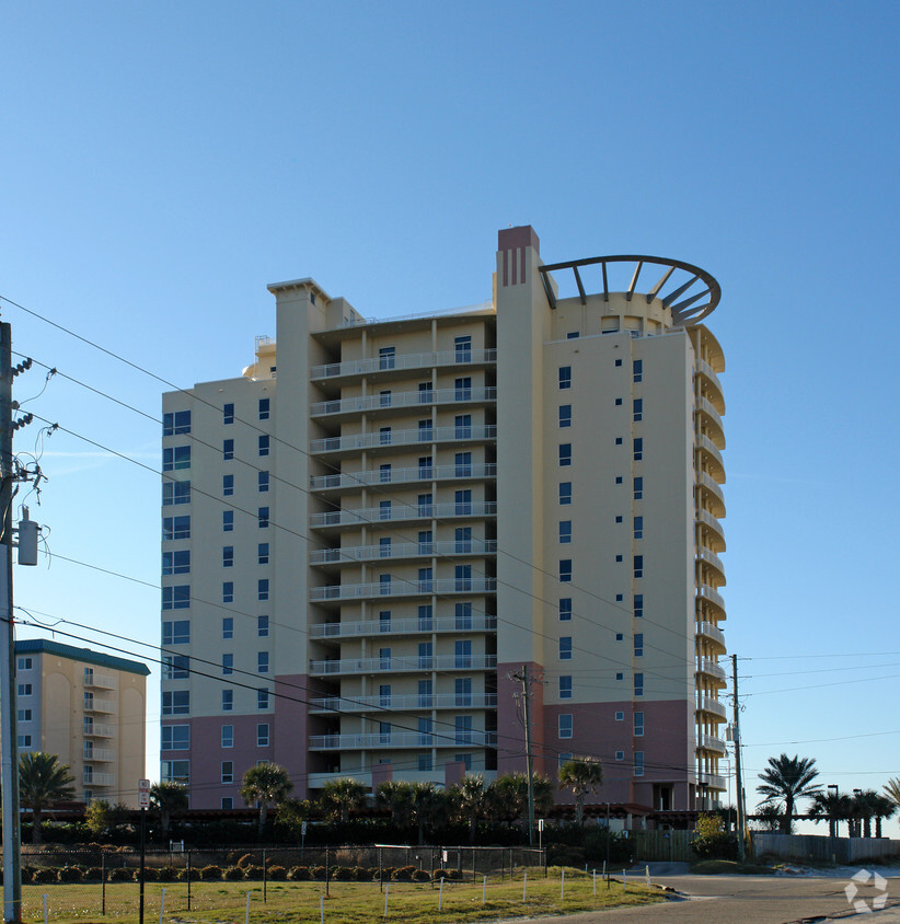 Foto del edificio - LA Playa