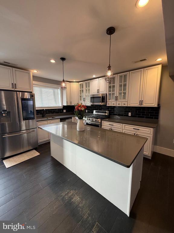 Foto del edificio - 2913 N St SE