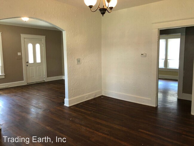 Building Photo - 3 br, 1 bath House - 3106 Border Street