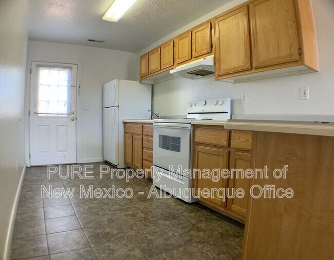 Foto del edificio - 334 Kittell Loop