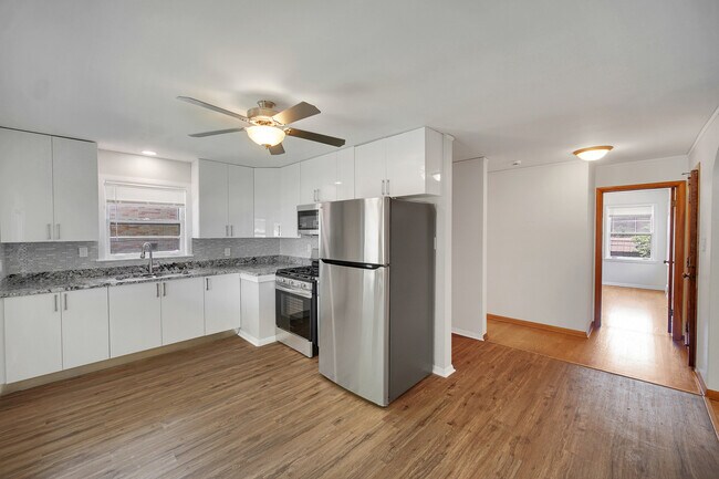 Foto del edificio - 9600 Kilpatrick Ave