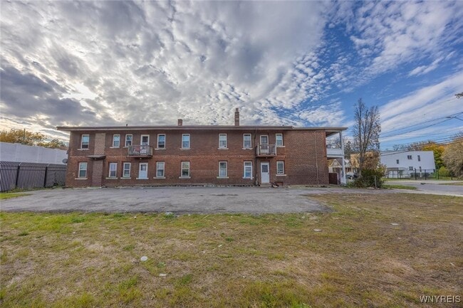 Foto del edificio - 2253 Niagara St