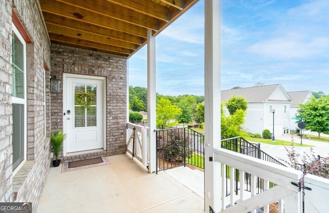 Building Photo - 831 Corsiglia Farm
