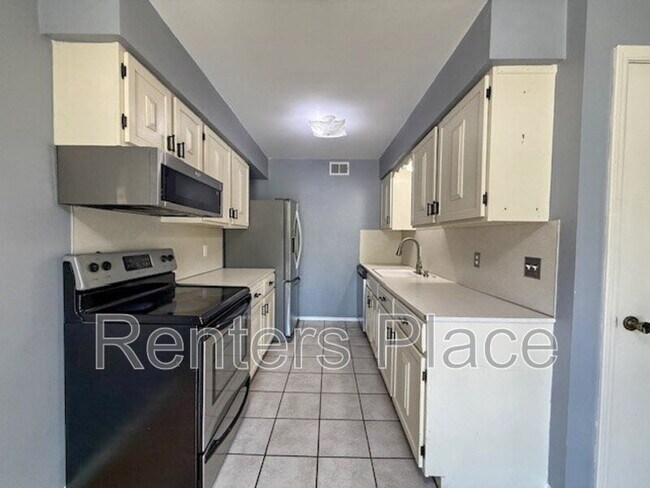 Foto del edificio - 6804 S Toledo Ave